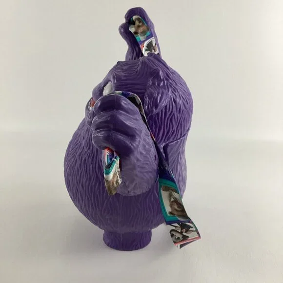 AMC Theaters IF Movie Imaginary Friend Exclusive Popcorn Bucket 10" Necklace - Picture 3 of 8